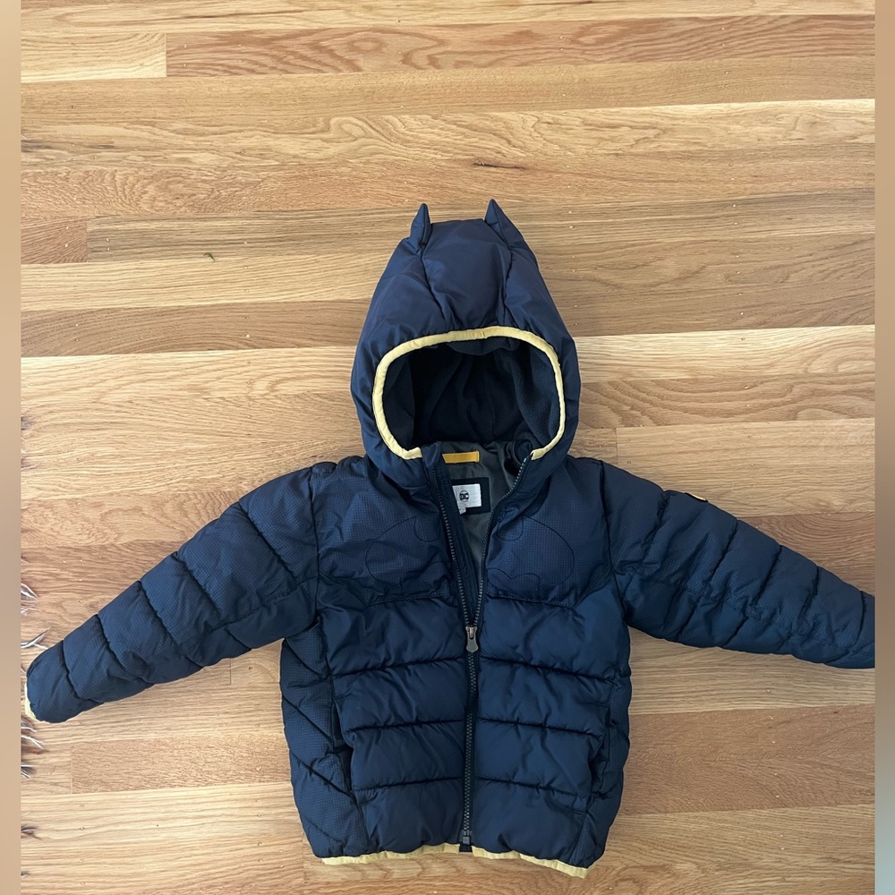 Gap Batman DC puffer jacket Size Toddler 5